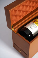 Leather briefcase box close up handle and clasp detail - The Mage Home