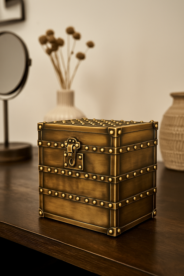 Golden Trunk Box
