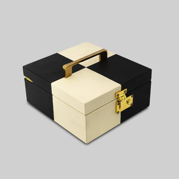 The Yin Yang Box