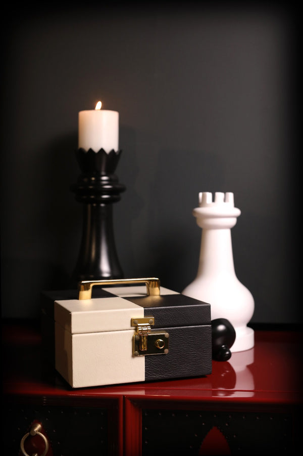 The Yin Yang Box