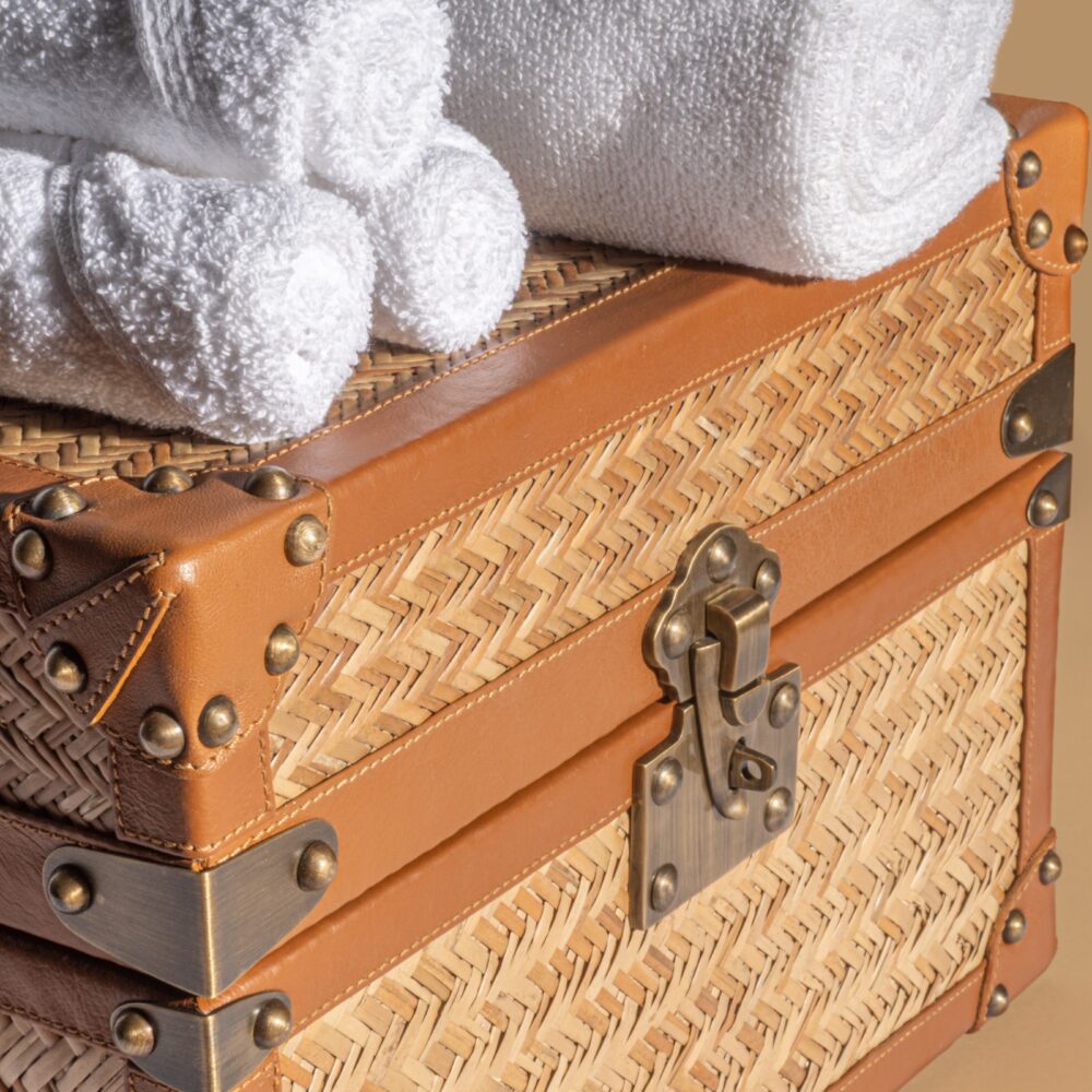 The Towel Trunk - Image 5