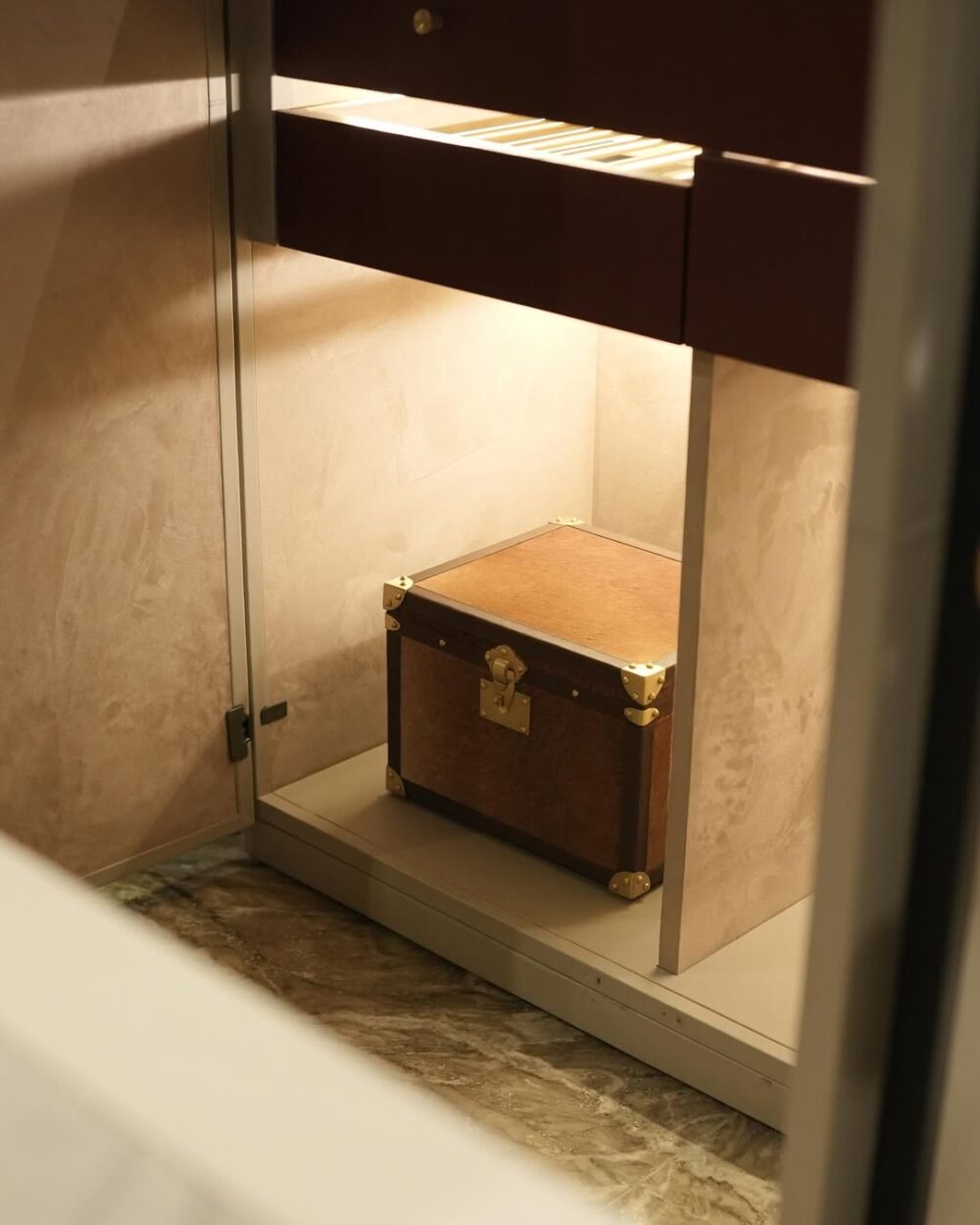 Hairon Leather Trunk - Image 2